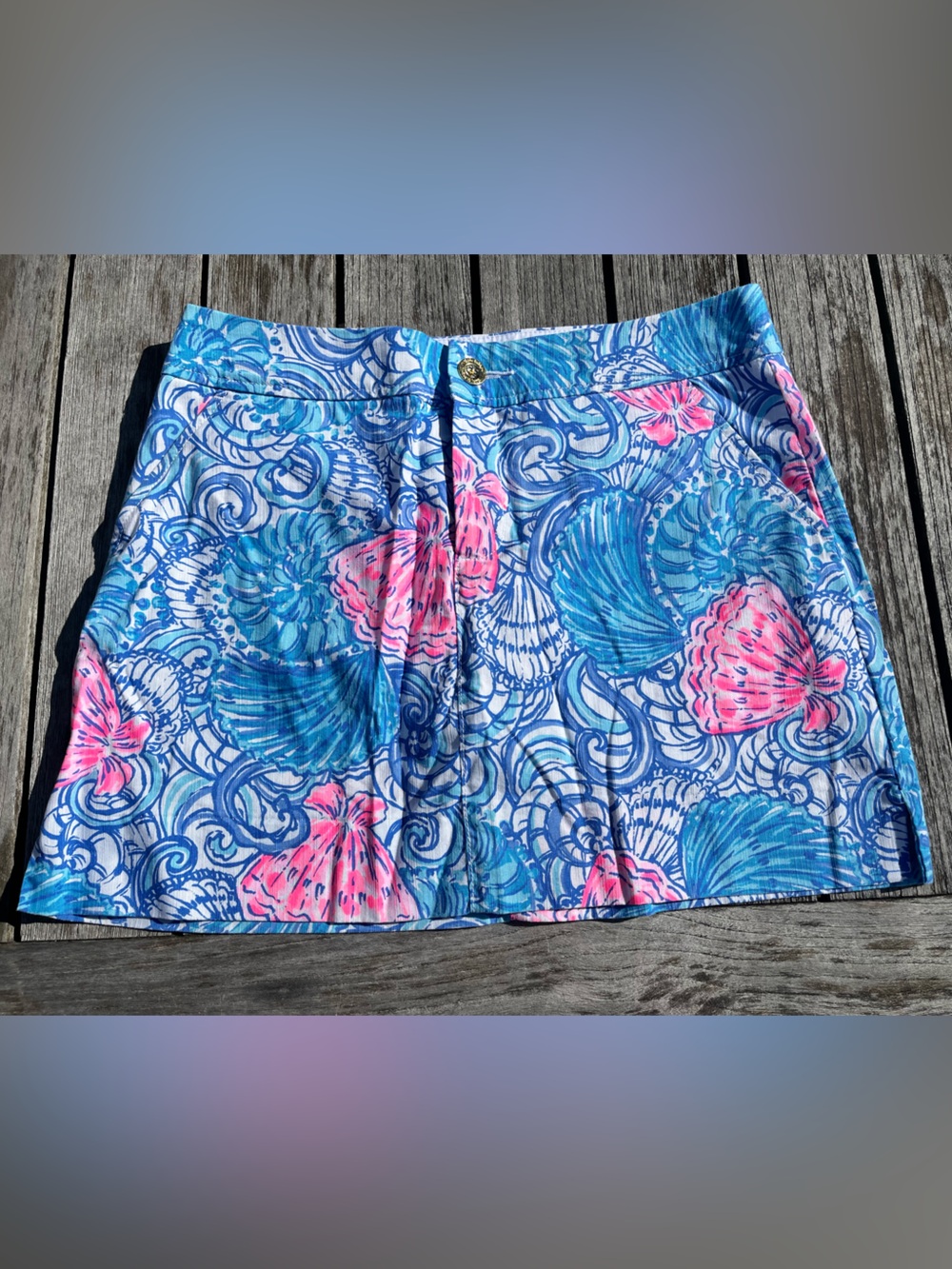 LILLY PULITZER. COTTON GOLF SKORT. SIZE 6. PINK & BLUE SEA SHELL PRINT